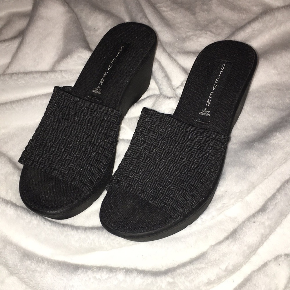 Steven by Steve Madden Black Sherbert Sandals